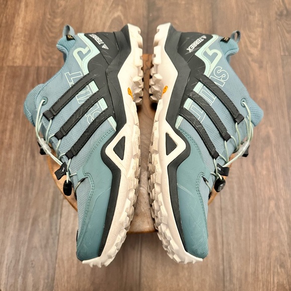 Adidas Women’s Terrex Swift R2 Gore Tex Trail Hiking Shoe, Size 9.5 - Picture 10 of 12